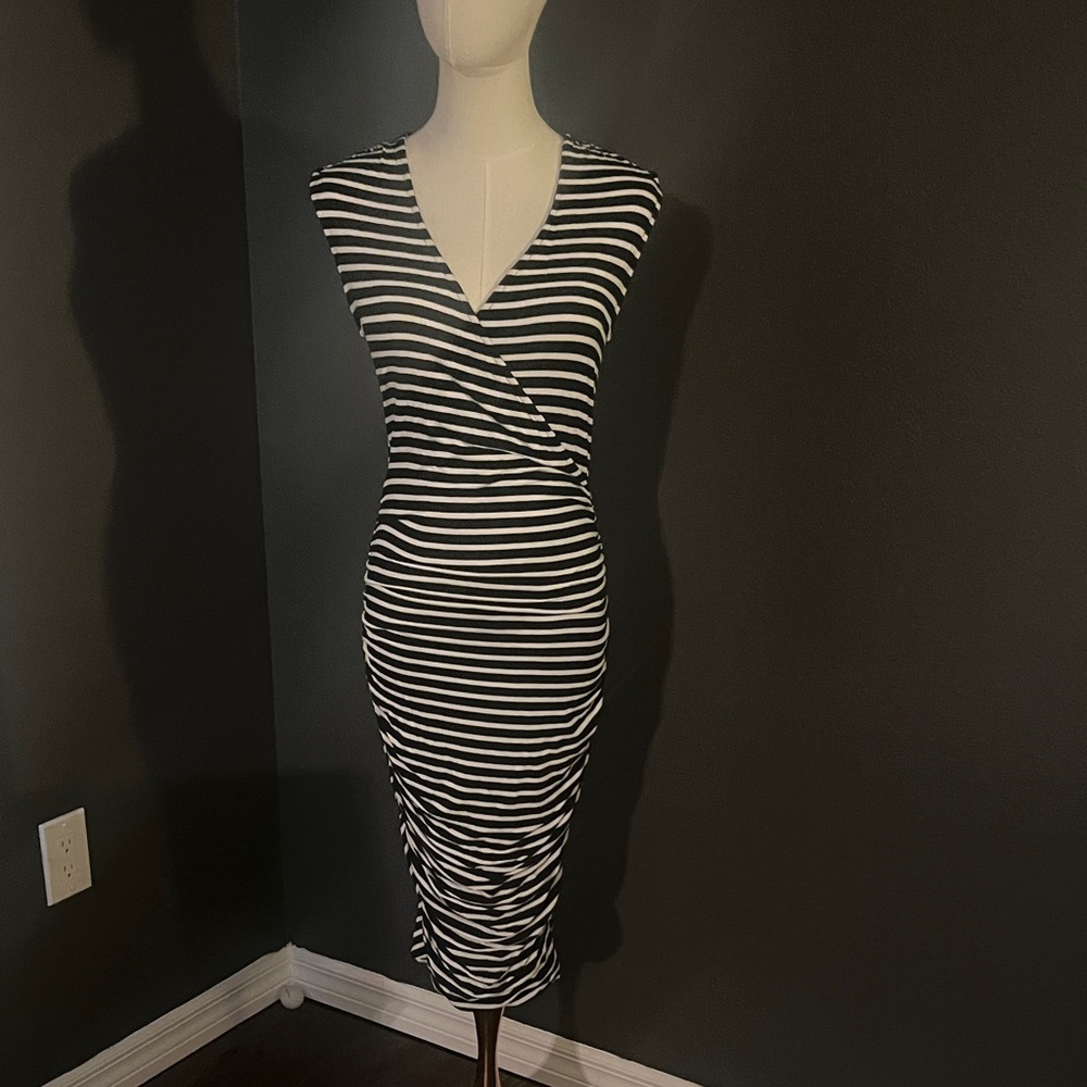 Cute Mossimo Dress